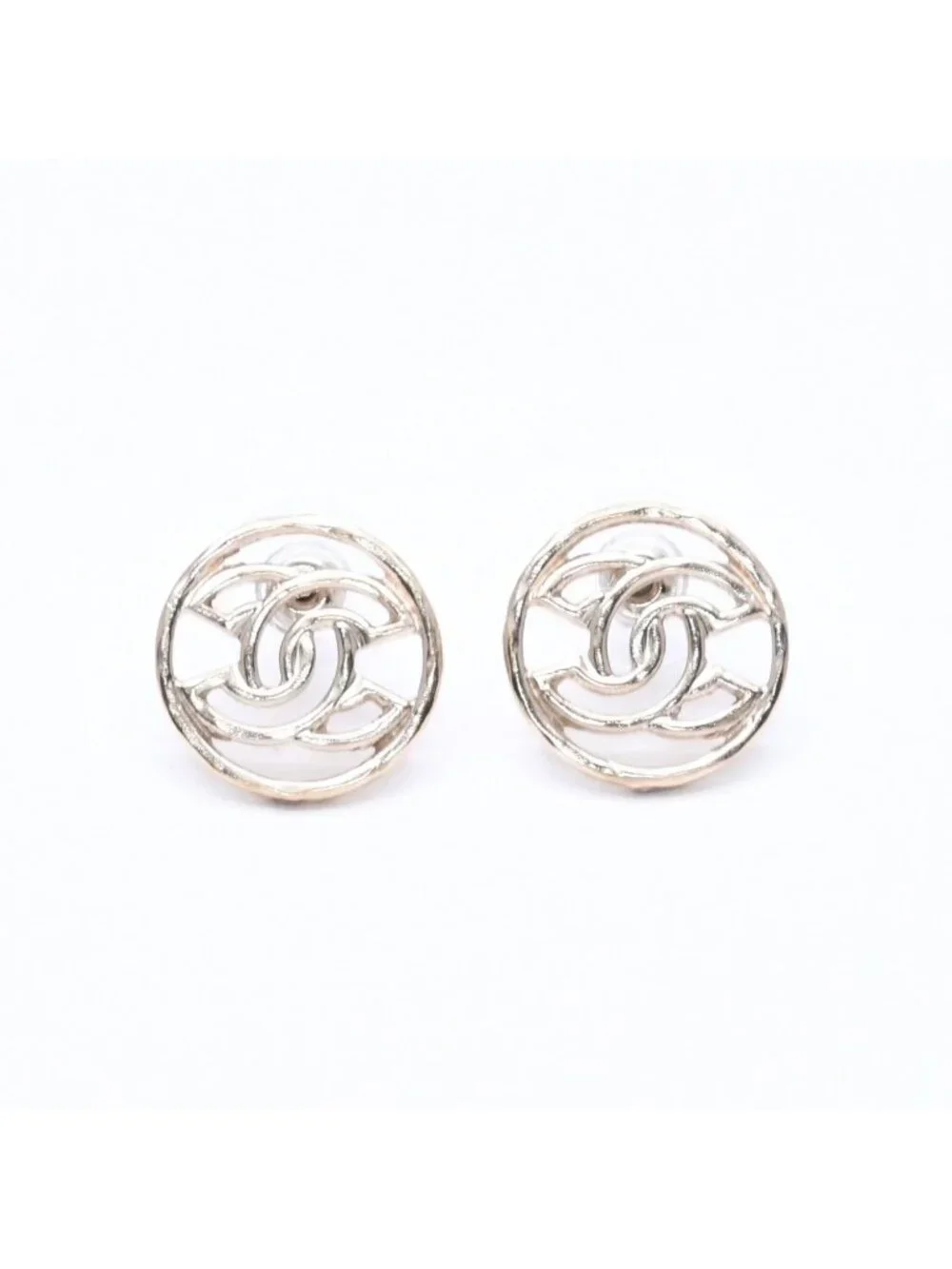 Chanel CC Logo Earrings 17 Metal Gold